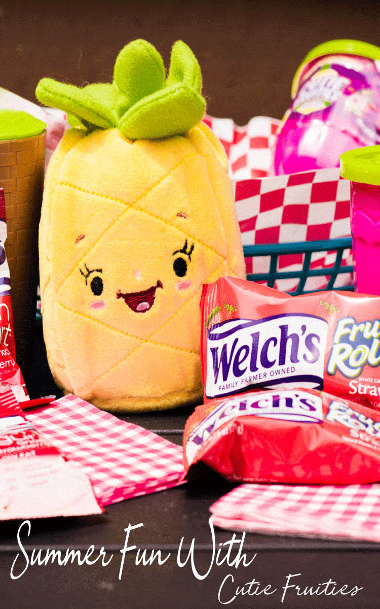 Picnic With Cutie Fruities & Welch’s Snacks