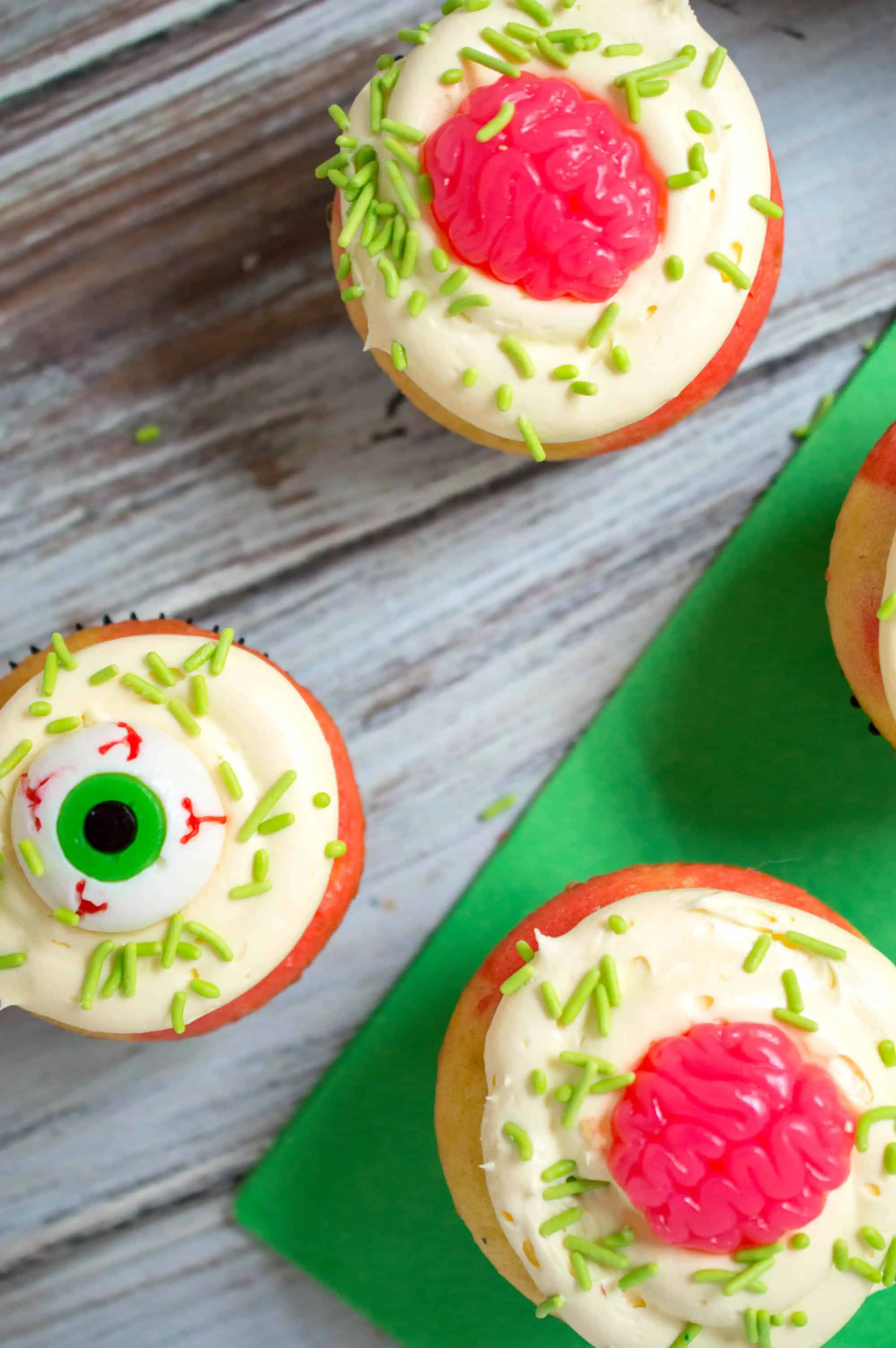 Zombie Cupcakes Perfect For The Season Opener Of The Walking Dead