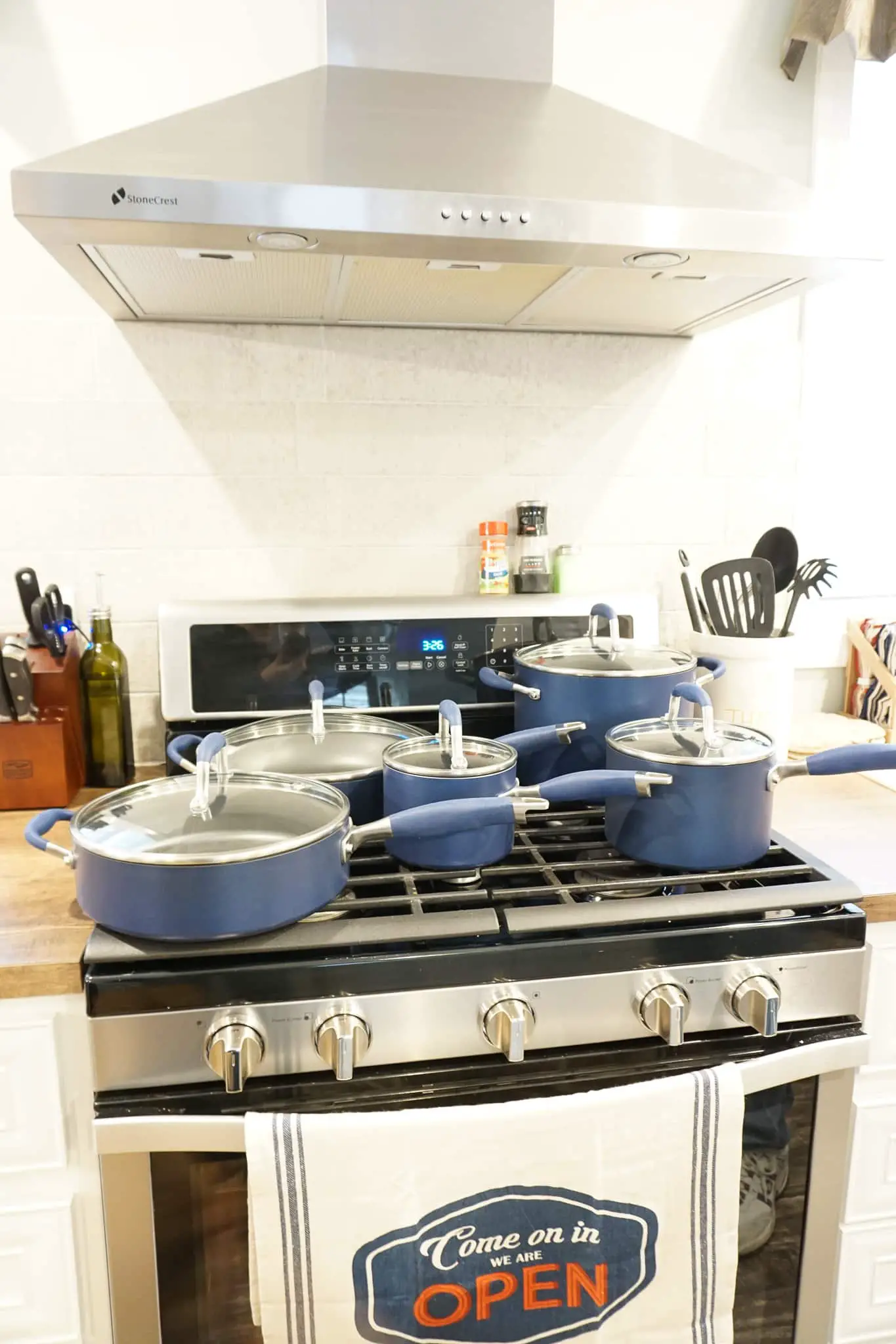 The Best Cookware Set: Anolon Advanced Home