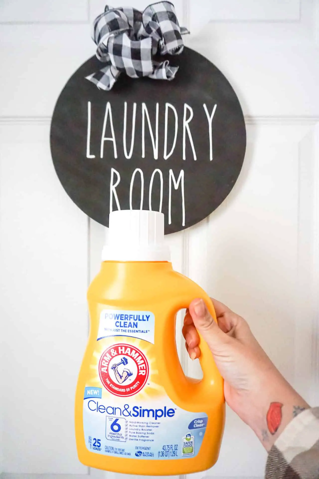 Bring Simplicity Back To Your Laundry With Arm & Hammer Clean & Simple