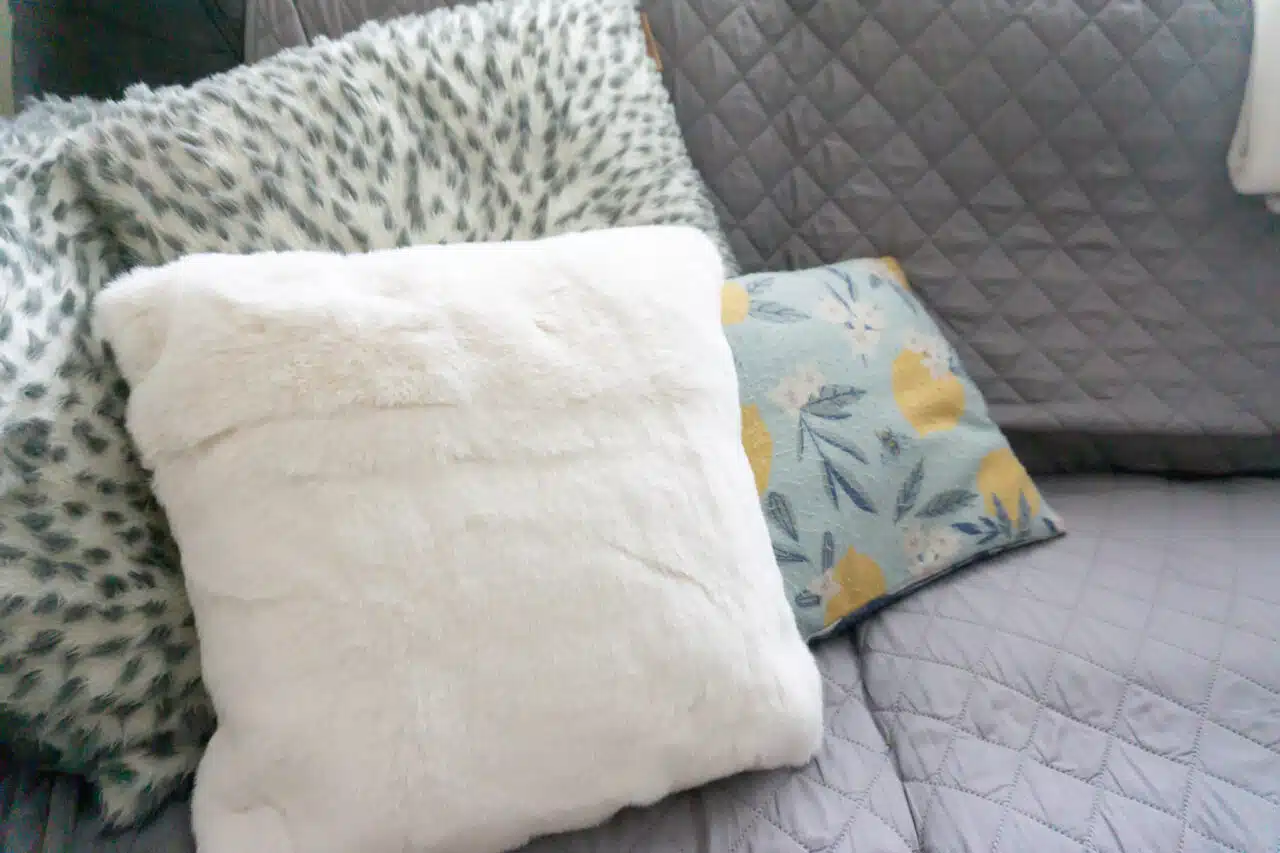 Help Yourself To Relax With Lurera Anti-Anxiety Pillow
