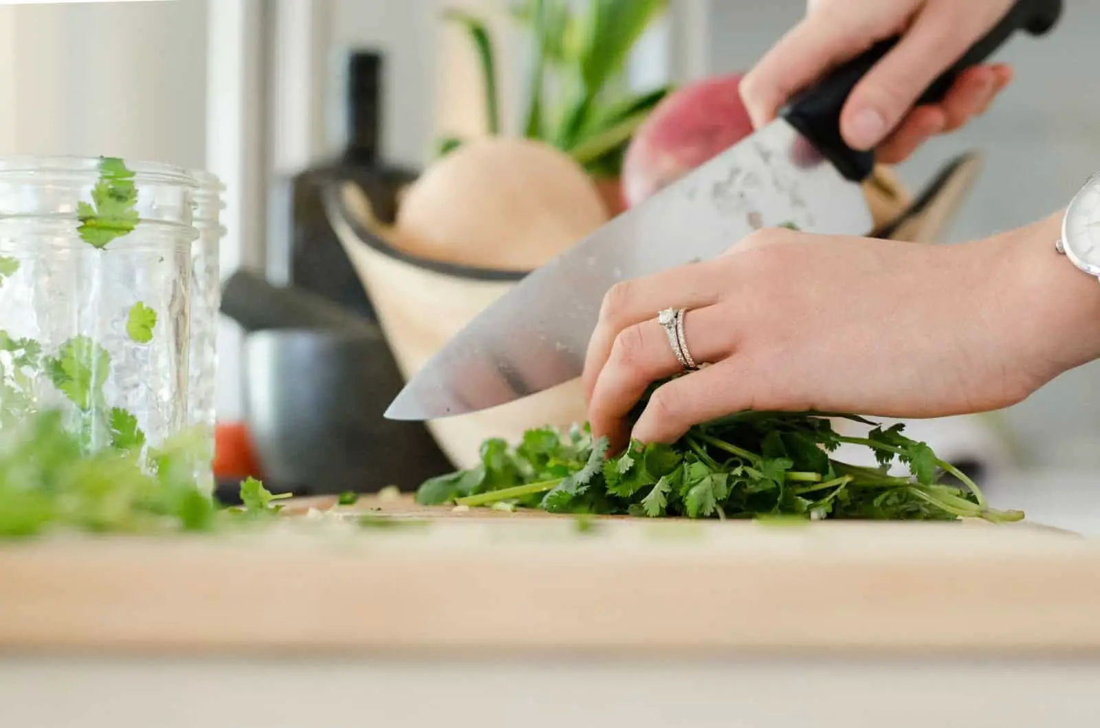 3 Tips to Help You Save Time in the Kitchen