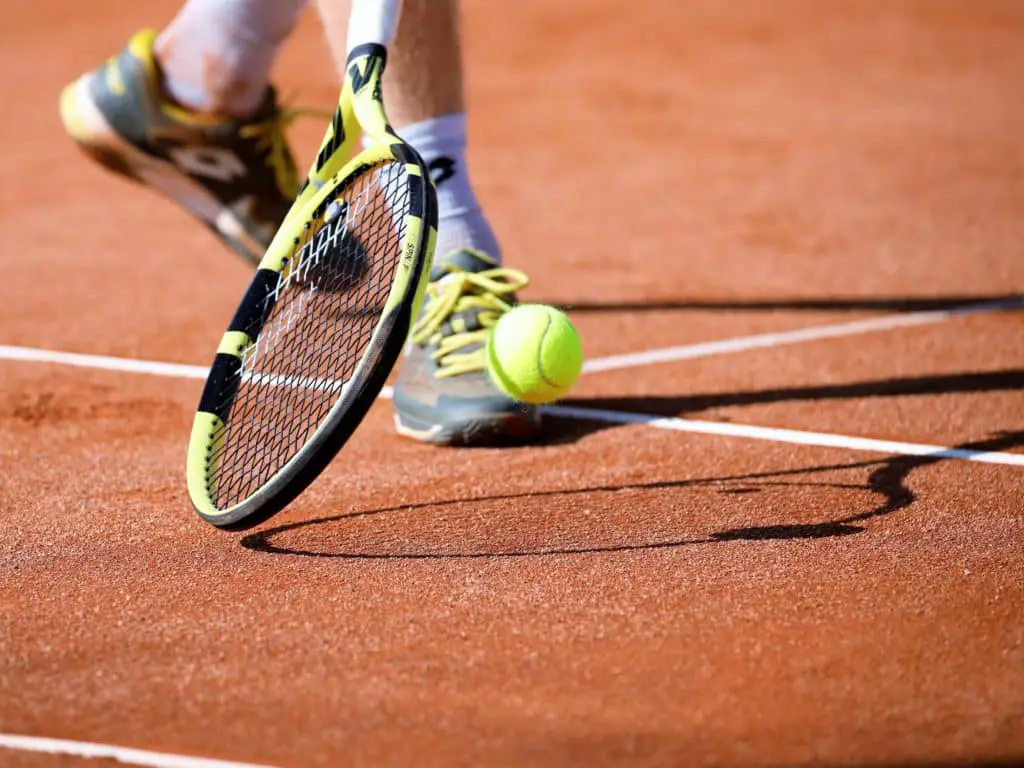 Tennis Shoes Vs Running Shoes: How Do They Differ?