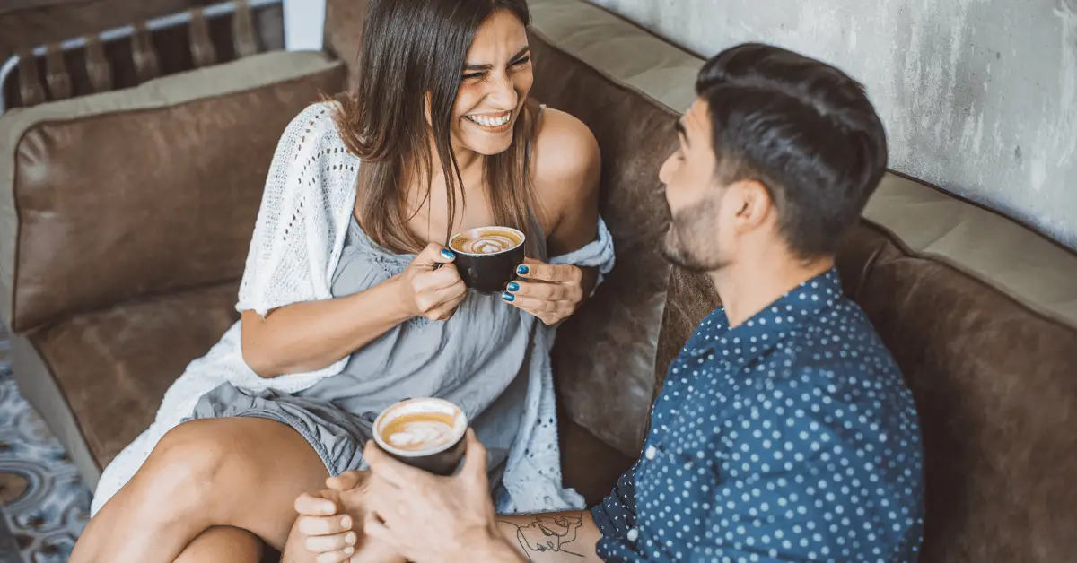 What To Text A Guy Before The First Date – Examples Included