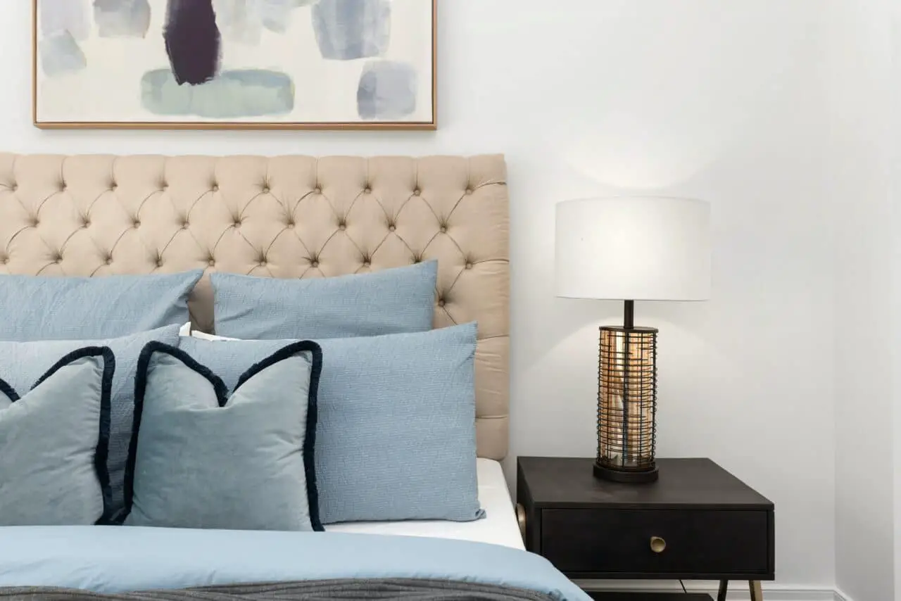 How To Add Luxury Vibes Right To Your Bedroom